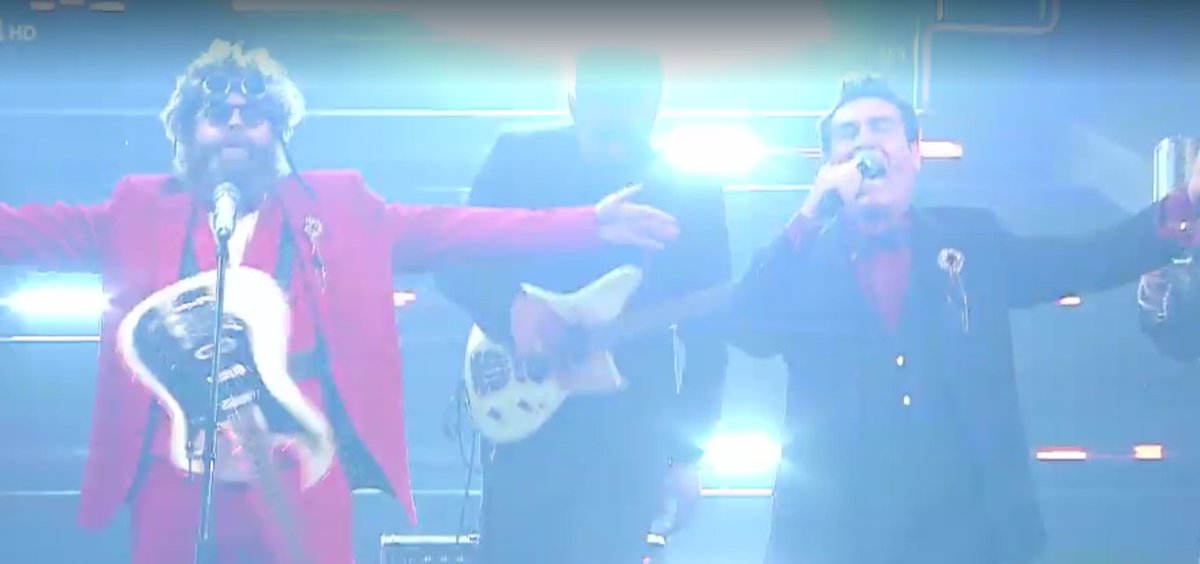 pondgitsune's tweet photo. che trip ragazzi, che trip #Sanremo2021 https://t.co/uSHhlO08CM