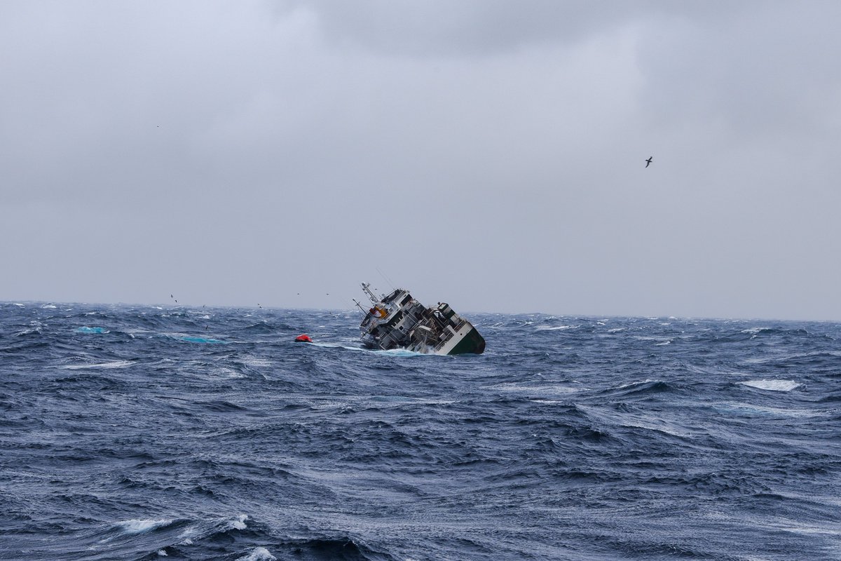 KaylaHounsell's tweet photo. Photos by Jaylon Brownbridge of the Canadian Coast Guard of the Atlantic Destiny going down yesterday. All 31 fishermen on board are safe. https://t.co/sHjvPWl6IU