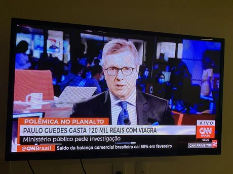 tomcarvalho's tweet photo. Que dureza. Será que assim o PIB sobe? https://t.co/otGXKhUnct