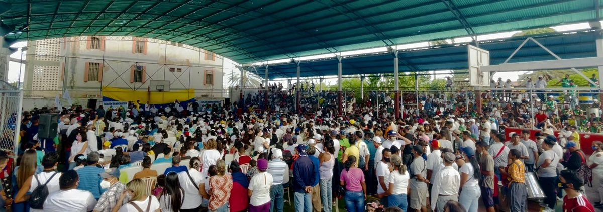 prospericarlos's tweet photo. ¡Grande el pueblo neoespartano!
Hoy La Perla del Caribe nos regala un grandioso acto, demostrando con dignidad y gallardía que el pueblo #ADeco se mantiene en pie, respaldando a @ADemocratica y el compañero @hramosallup.
Juntos, con firmeza y determinación seguimos #ADelanteXVzla https://t.co/4qLyLK47VY