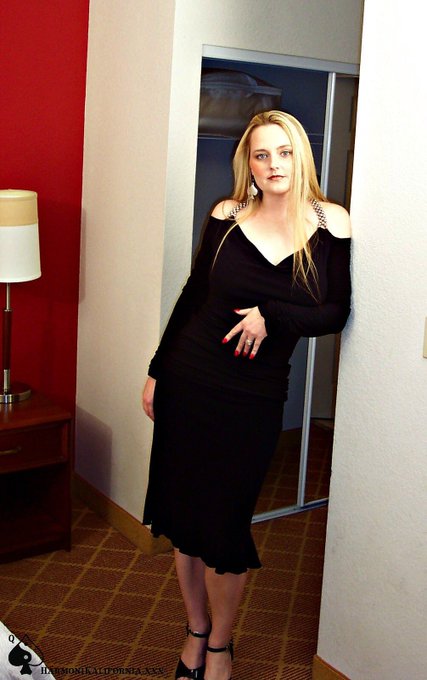 Just bought my tickets for Vegas! I&rsquo;m going to spoil myself for a week! March 28-April 1.  I can&rsquo;t wait<a href="/tag/queenofspades"class="tags"><span>#queenofspades</span></a>