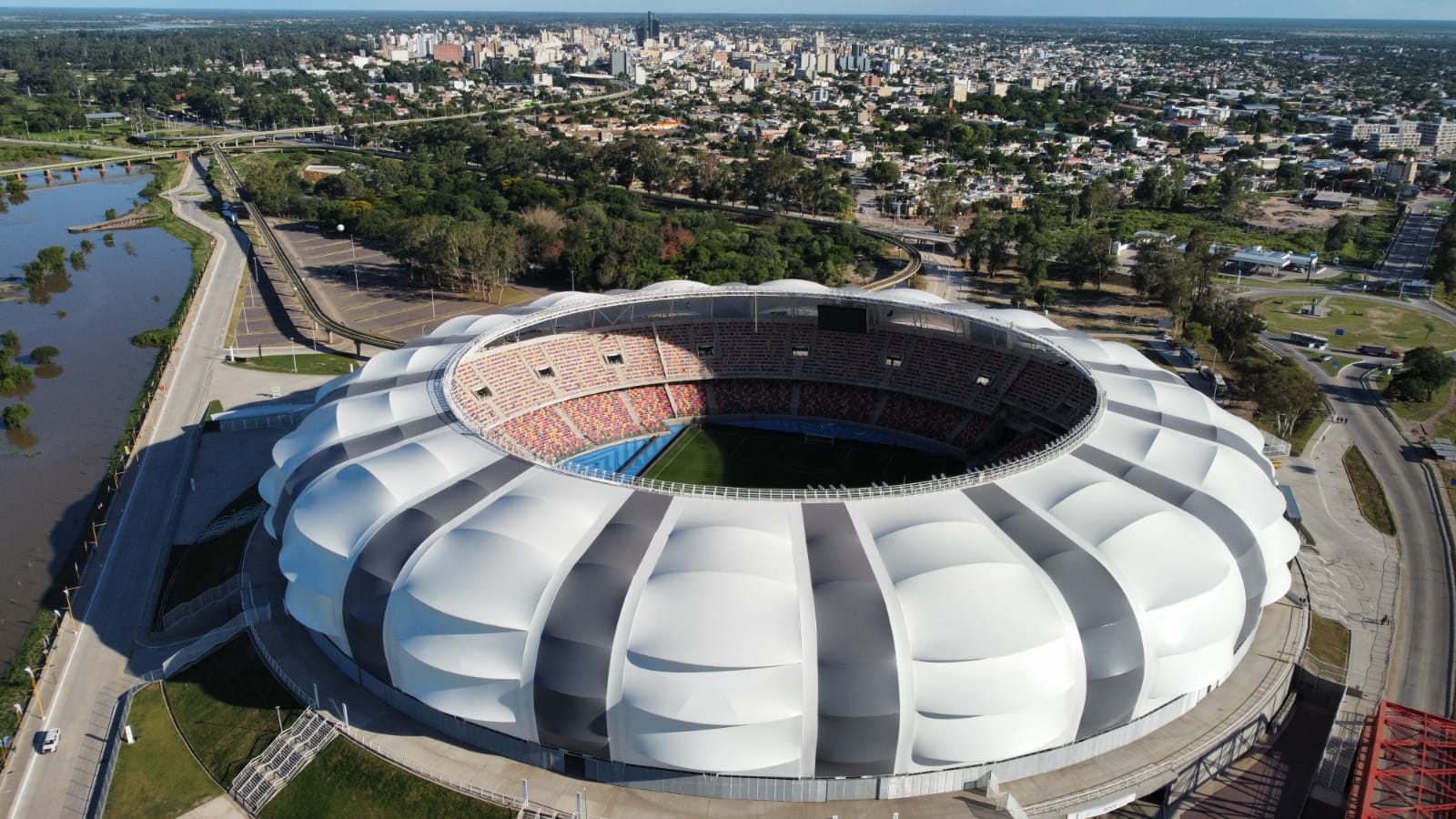 River Plate on Twitter: "? Estadio Único Madre de Ciudades ?️ Es hoy y es  acá ? #VamosRiver ⚪️?⚪️ https://t.co/9thqihudiI" / Twitter