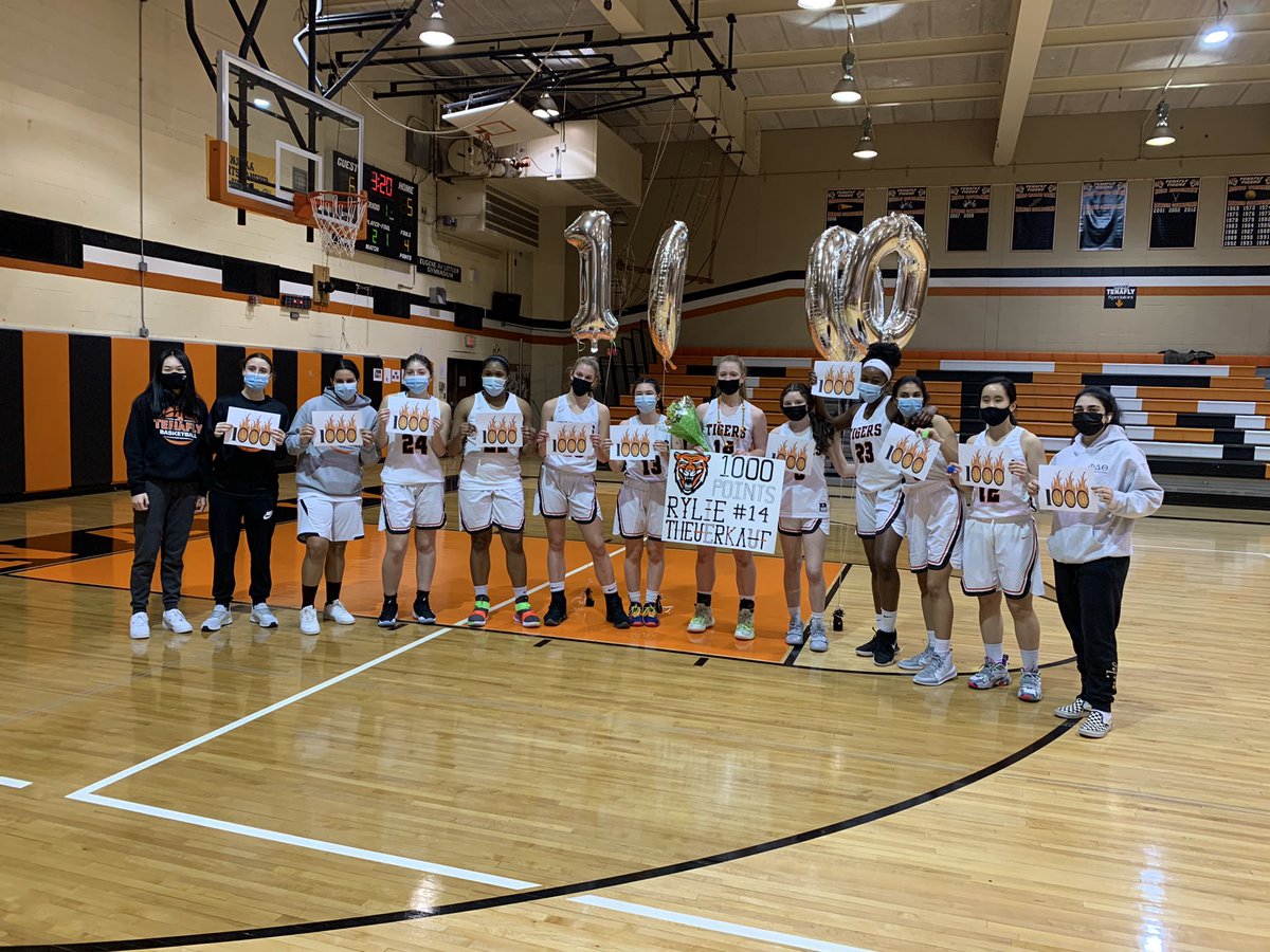 GbTenafly's tweet image. SHE DID IT! AND 1‼️ 1️⃣0️⃣0️⃣0️⃣ POINTS!!! CONGRATS @ryliet14!