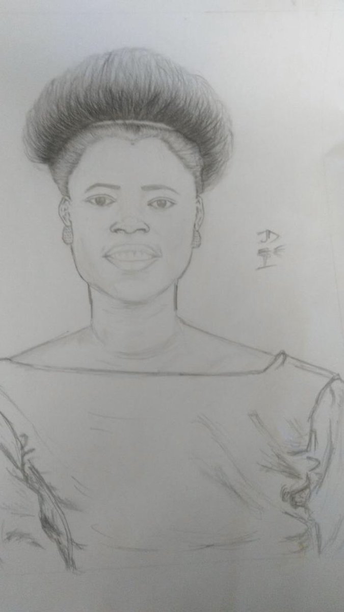jdee_carter's tweet photo. My drawing then vs now https://t.co/1foBYugZpT