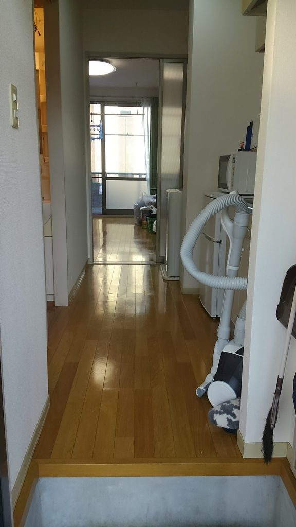 合同会社ライフサービス A Twitter アパートのお片付けの様子です お部屋のお片付けの他に お風呂 トイレ 床等のお掃除 をおこないました お部屋掃除など お困りの際はお気軽にご相談下さい 便利屋 栃木県 宇都宮市 引っ越し 片付け 不用品回収 部屋掃除