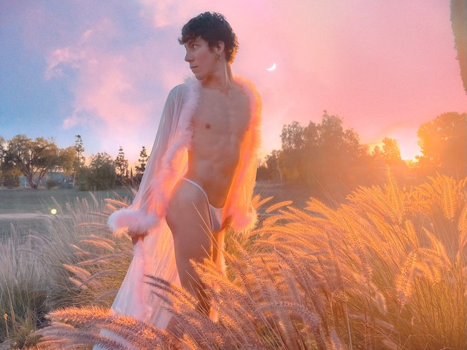 where do you feel the most free? https://t.co/HMp5Hr0apl