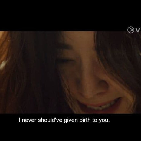 2.3 It is really her. Ji Eun is the lady on the first ep, choking jae hoon. As you can see, they have the same teeth.