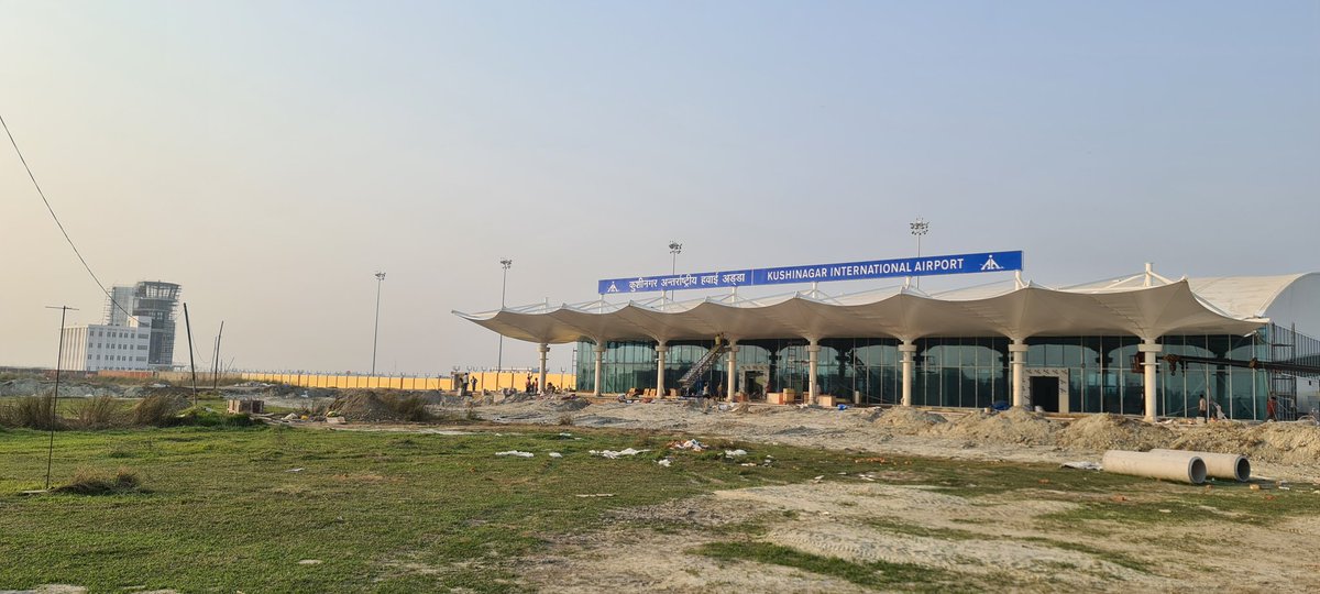 aaikushiairport's tweet image. Another milestone achieved @IntlAirport New state of art fully air conditioned Terminal  with area above 3500sqm, capable to handle Intl. Ops. too completed in record time of 5 months with provisions of Fire Fighting, BHS, Conveyors, X-ray, PA, CCTV, FIDs.@aaiRedNR @AAI_Official