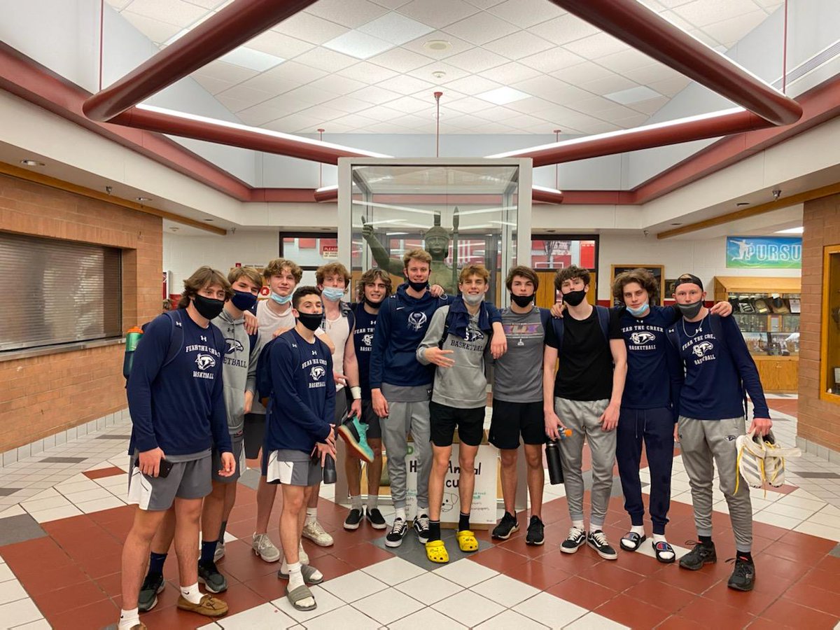 🚨 Your 2021 NE Valley Region Champions! 🚨
Gutted out a tough win at PV tonight.
<a href="/CaveCreekUSD93/">Cave Creek USD</a> <a href="/CSHS_Falcons/">Cactus Shadows</a>