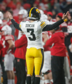 HawkeyeBeacon's tweet photo. Guys who love scoring 3 points against Nebraska: https://t.co/vOTPSomEmg