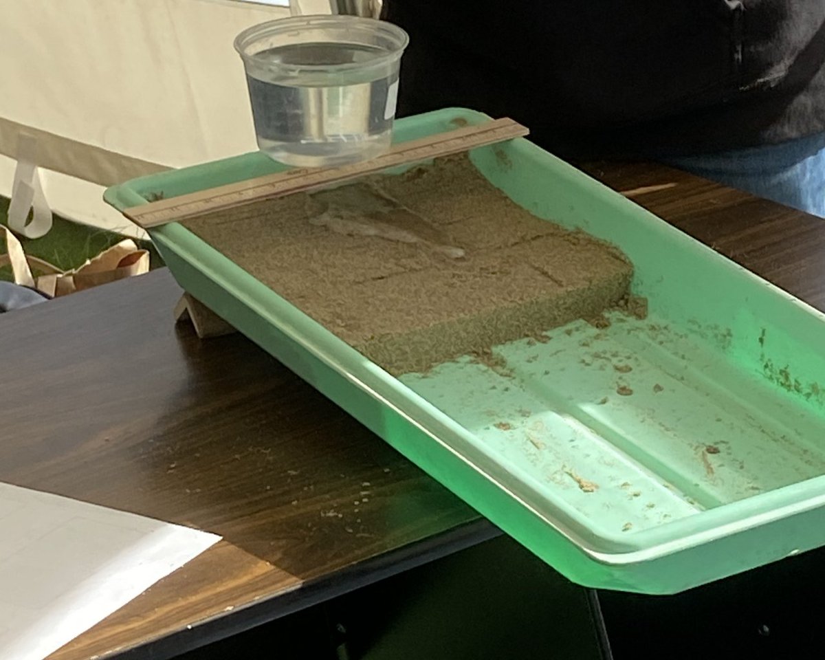wornickjds's tweet photo. Wornick sixth grade science curriculum includes the study of erosion and its by-product sediment. Today students observed how water influences erosion and the stages of the process. #learning #wornick #science #academics #experiment #wornickjds https://t.co/d6R501l6aZ