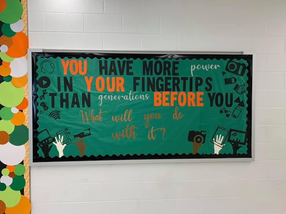 FDHSacademies's tweet photo. Our Academy of Technology is ready for students to return on Monday! Students have a variety of paths they can take to showcase their talents and the BEST teachers to support them in that process! #FDHSbethebest https://t.co/eiYkjrvCmL