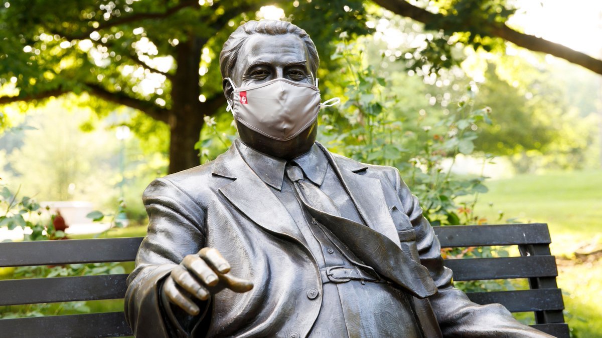 IU_Interp_Class's tweet image. Herman B Wells is famous for his firm, and surprisingly lucky, handshakes! Make sure to stop by and say hi before your next quiz!
#IUBloomington #interpretthis
interpretthisblog.wordpress.com/2021/03/04/her…