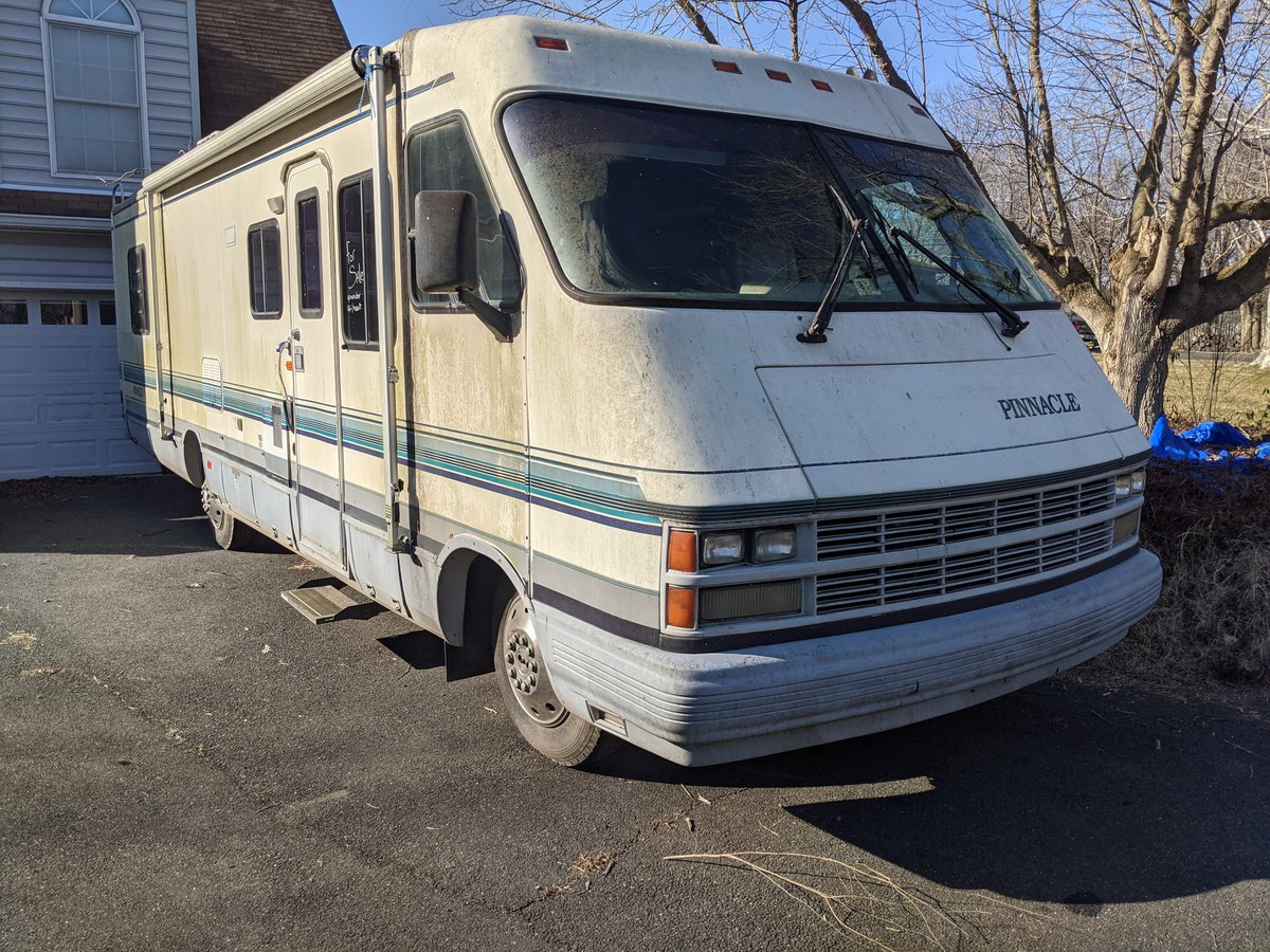 So, um. I got a thing, For $1. 1991 Thor Pinnacle 32' class A RV. Definitely a fixer upper, but I know the truck side inside and out (GMC 4500 or 5500 frame with 454cu in V8 and TH400 automatic) https://t.co/J3GAVFXhRJ