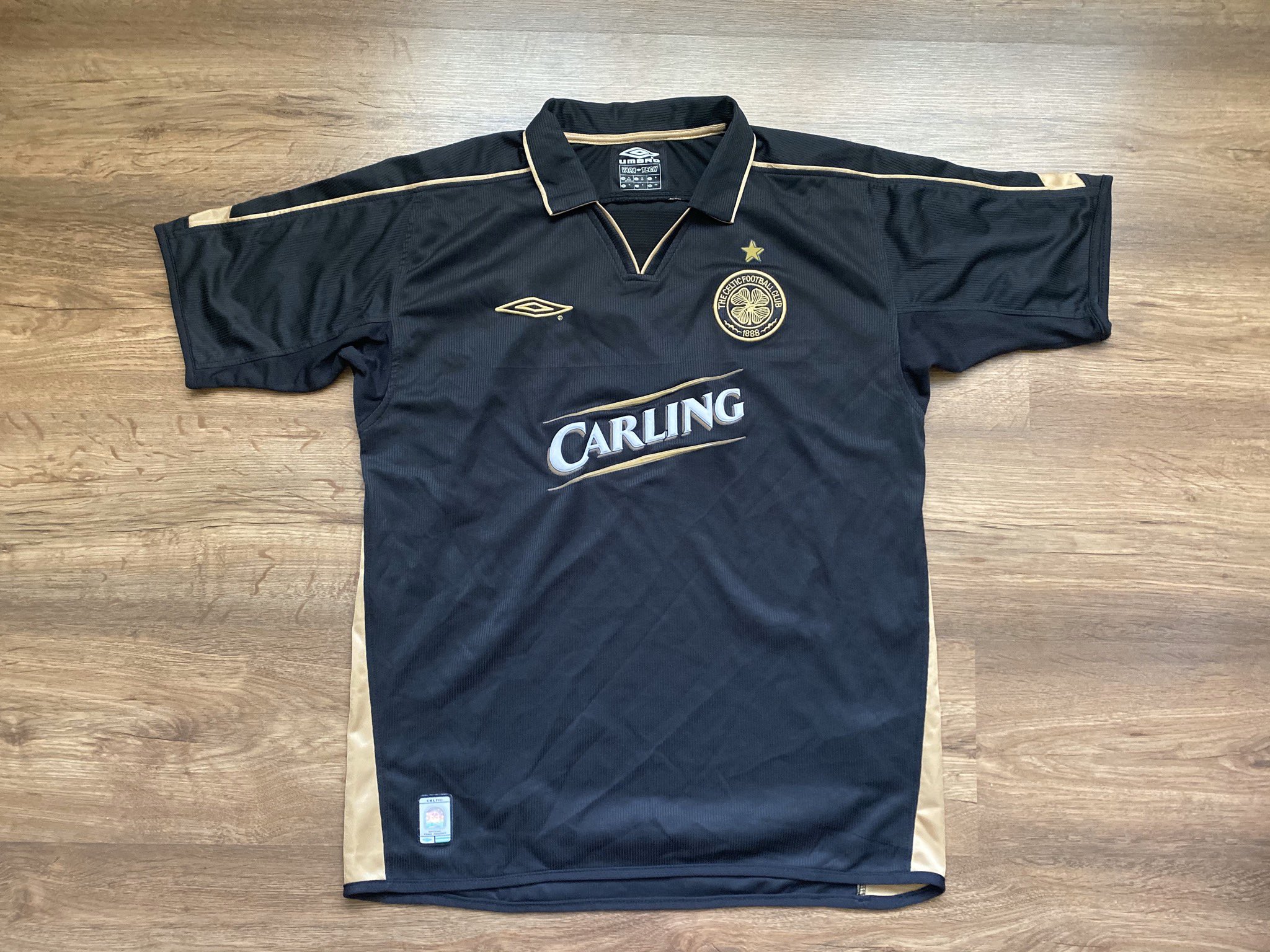 Celtic 2003 cheap away kit