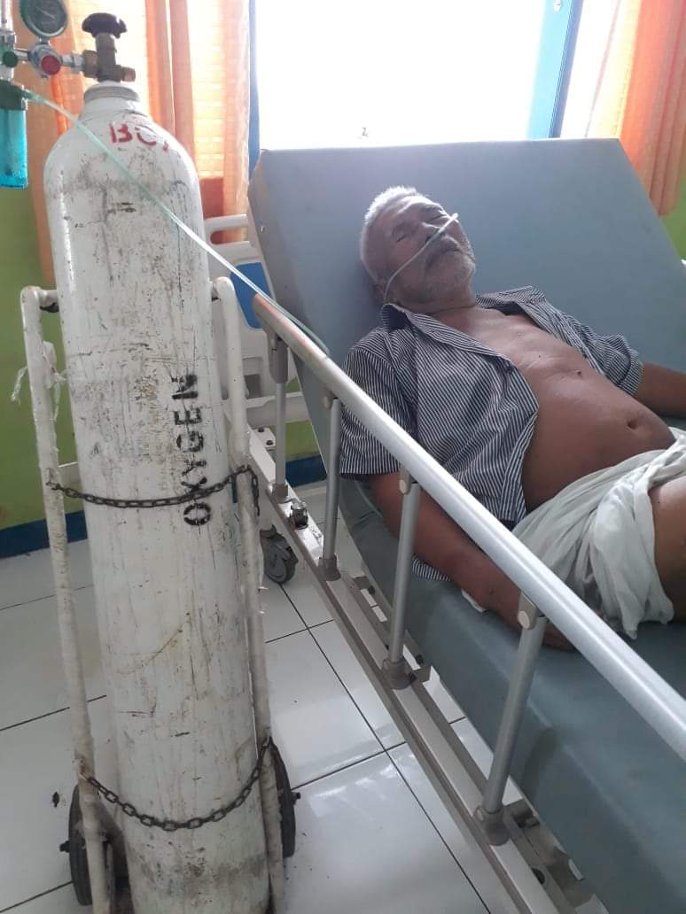 jayapuraupdate's tweet photo. Barangkali yg di malang bisa bantu mencari keluarga nya.. skr dalam keadaan sakit tanpa sanak saudara di Waisai Raja Ampat.  (Keterangan liat grafis) 

@malangkuliner https://t.co/T4kxOQXQoQ
