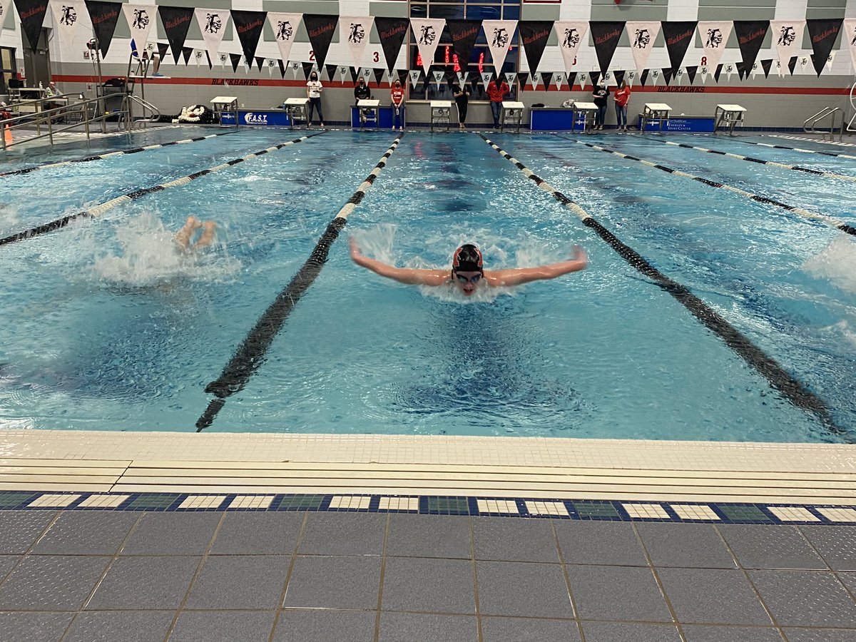FAHSAthletics's tweet photo. @SchDistofMilton vs. @mghssports #Badgerconference https://t.co/UXTUor7Szd