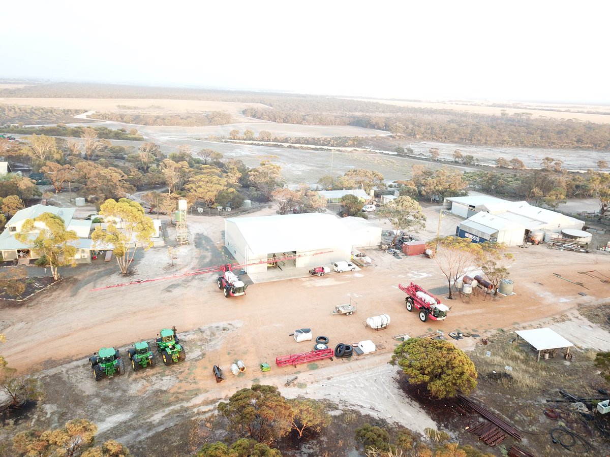 Busy busy prepping for #seeding2021 <a href="/AgrifacAU/">Agrifac Australia</a> @sadlhill <a href="/luke_treeby/">Luke Treeby</a> <a href="/HannigDaniel/">Daniel Hannig</a>