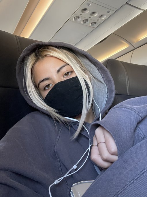 Watch shark.baee🇵🇸's leaked NSFW photo on TwXstars