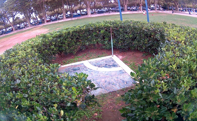 Oigan! viendo con el comparador de mapas del <a href="/gob_na/">Gobierno de Navarra</a> que un córner del campo de San Juan queda en la zona verde, igual se podría hacer por el estilo <a href="/CAOsasuna/">CAOsasuna</a> <a href="/Pamplona_ayto/">Ayuntamiento de Pamplona</a> eh? 
#Osasuna #100AñosContigo #100UrteZurekin