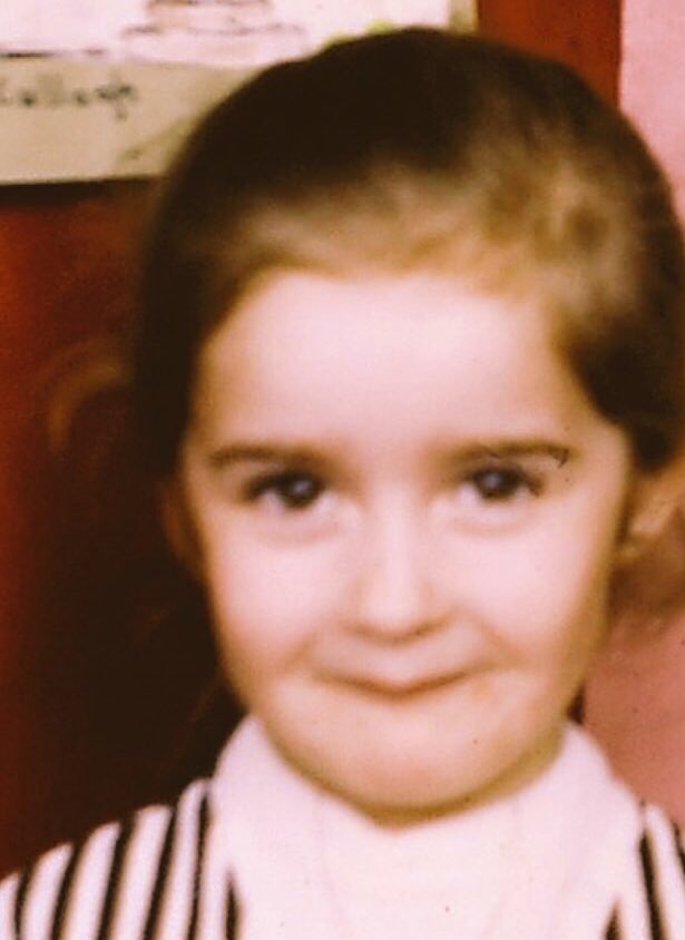 MsGasometer's tweet image. I’ve watched 32 episodes of #Runaround in as many hours I hope @TalkingPicsTV show the Stan Boardman Leslie Crowther ones “Lisa likes dancing lessons Gary Numan and getting her friends into trouble at school” #mikereid