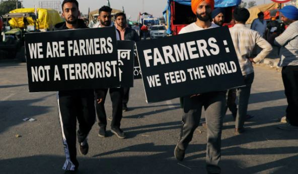 supportf4rmers's tweet photo. Our farmers have been protesting for 100 days, and will not stop until we have justice. 
#FarmersProtest100Days
 I support Farmers Protest! https://t.co/GkiDZvUUHd