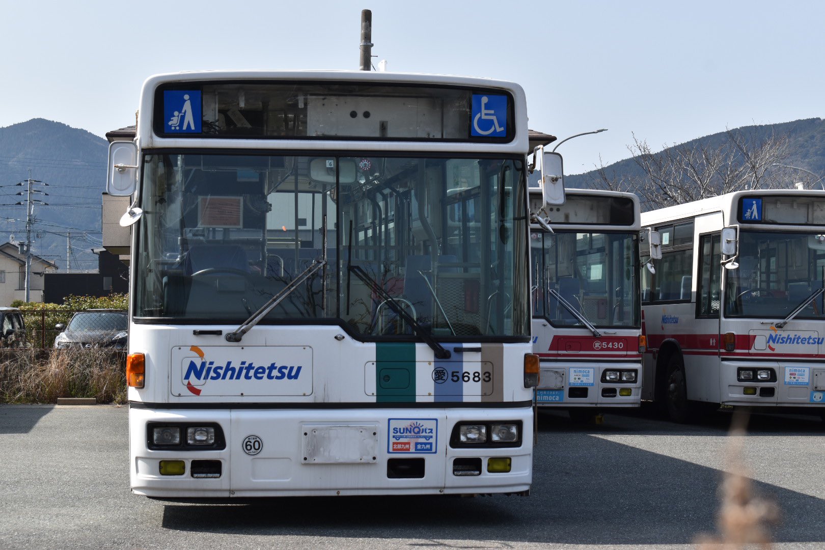 1 特快 八幡 電代 西鉄バス 四箇田廃車置き場 愛宕浜 56 愛宕浜 5611 56代も廃車の時期なんだね 21 2 24 早良体育館横 西鉄バス 廃車 T Co 0mkmcsfc02 Twitter