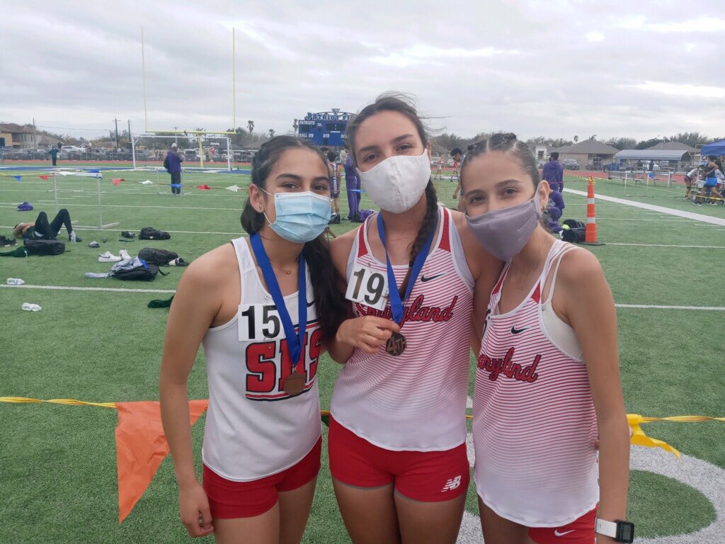 Lady Rattler Track brings back a 2nd place Team finish from the Patriot Relays held at Mission Vets HS. #WAR