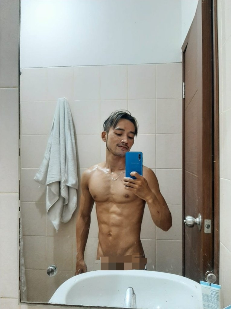 Rhey74971361's tweet photo. Izin tag🙏
Mssg/vcs
📱081809074559
 @t0pberurat @Healthypijat @Pijat32 @PijatTelanjang @Babangpijat @babangyud @CrotDua @AlMassage2 @jajakamssgbdg @Escort_Mssage @sean_escjkt @Armanpjtjaksel @Agemassage1412 @availablepijit @rayhan09318703 #berondong #pijatbandung #massageplusplus https://t.co/c1zh1S5coi