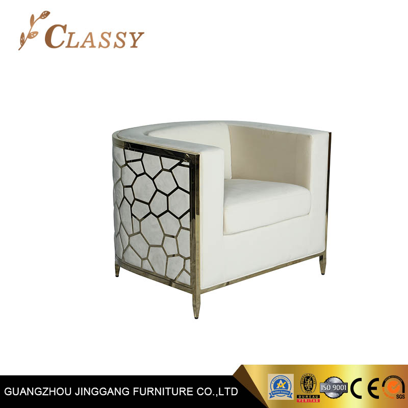 WinnieClassy's tweet photo. Stainless steel honeycomb armchair.

#metalfabrication #metalchair #leisurechair #interiorfurniture #metalwork #livingroomfurniture #velvetfabric #luxury #modern #newdesign #customized #offwhite #oem #odm #factory #manufacture https://t.co/7upL1LabHg
