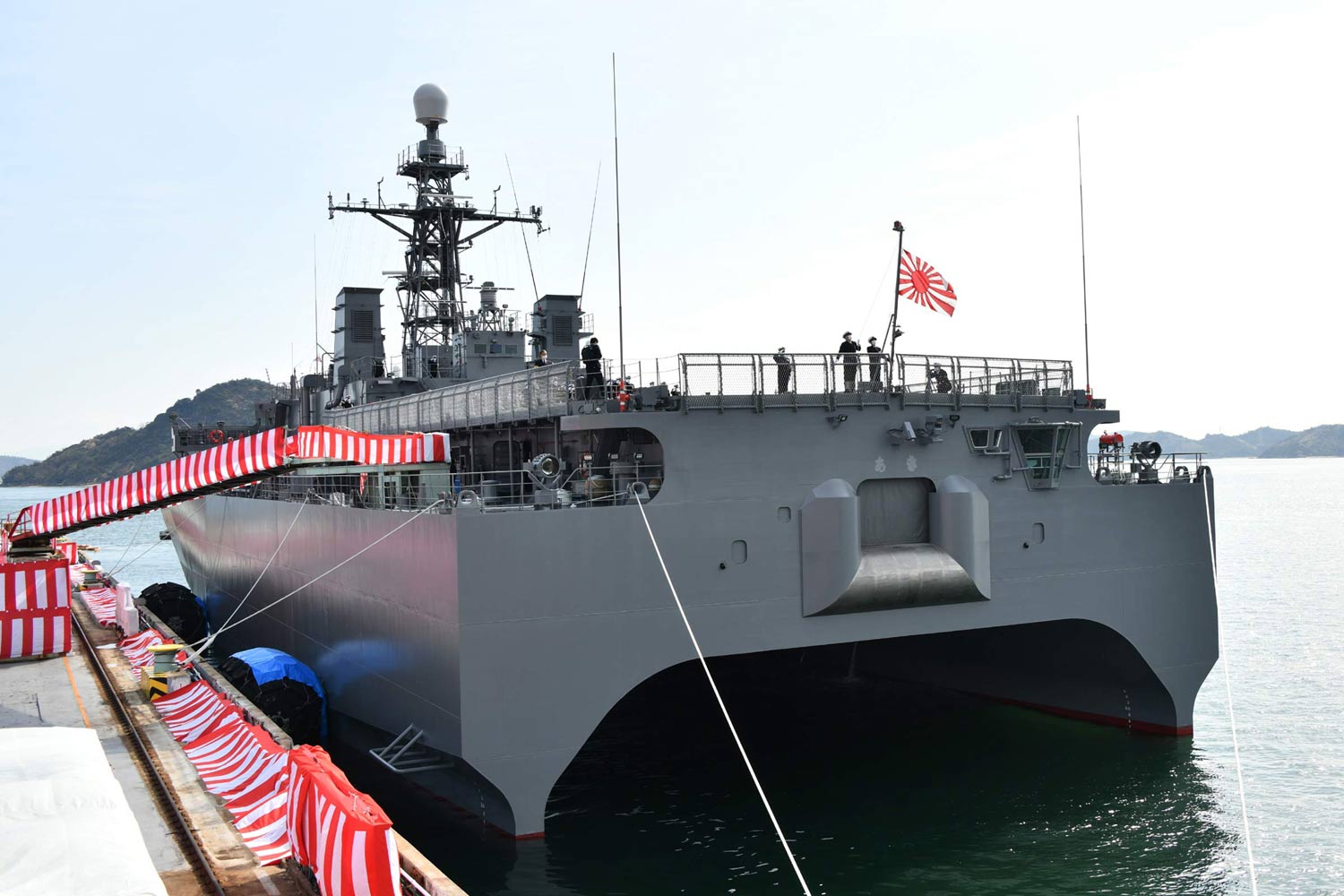 (未使用･未開封品)　Live on Maritime 自衛隊観艦式と海上自衛隊音楽隊演奏会 [DVD] 60wa65s ⚓️海上自衛隊・音響測定艦「ひびき」💁‍♀️ 某国とか某国の