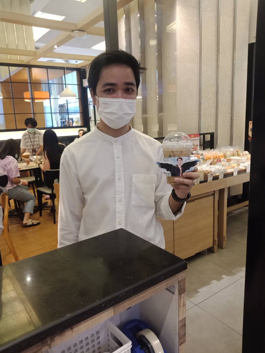 SYNOM34N's tweet photo. 《Free Drink 》
วันนี้ รับเครื่องดื่มฟรี 100 แก้ว พร้อมปลอกแก้ว ที่ ร้านกาแฟ S&amp;P ช่อง 3 อาคาร มาลีนนท์ (**จนกว่าของจะหมดค่ะ)
#BestWishesMean23rd
#OneMeanProject2021 
#MeanPhiravich https://t.co/QDAHTUKUu7