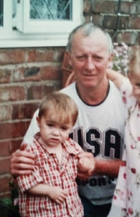 jastleyofficial's tweet photo. My Grandad with me and with my son 20 years later after beating cancer 🧡 https://t.co/BeMMz3LgcV