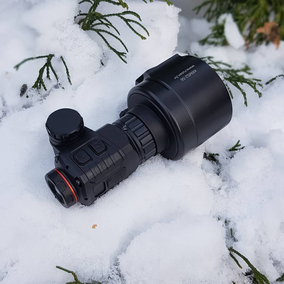 infiray_outdoor
Still worried that the hunting would be stopped by the sudden snow fall? You just need a InfiRay Outdoor CTP13 clip-on. No-rezeroing, and the IPX7 rating ensures smooth operation during the rainfall or snowfall.#infirayoutdoor #thermalhunting #ultraclear
