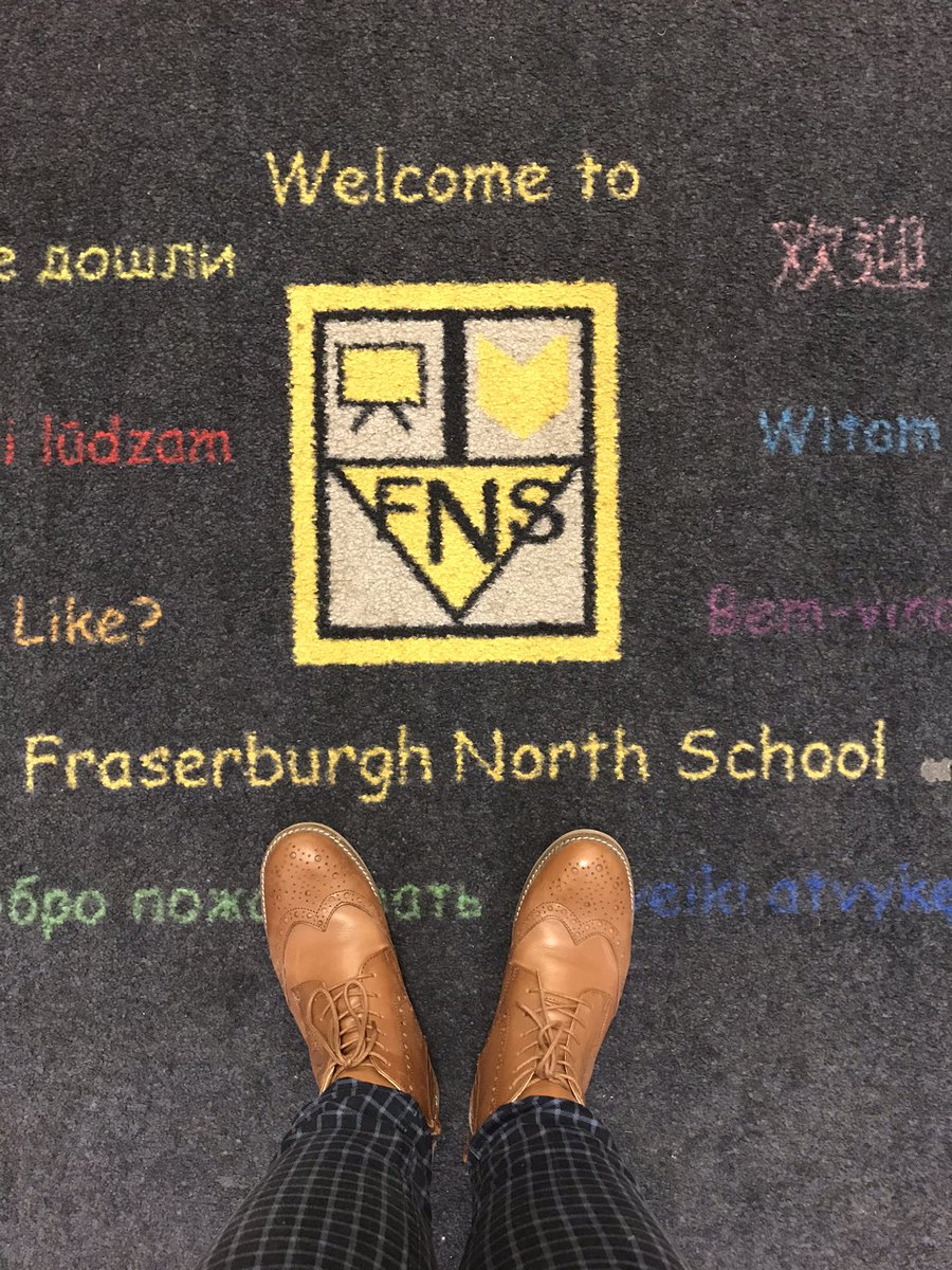 MsCRoche's tweet image. Well this feels very strange indeed! Back in school for the first time since 18th Dec. #SchoolShoesOn #BackInTheBuilding