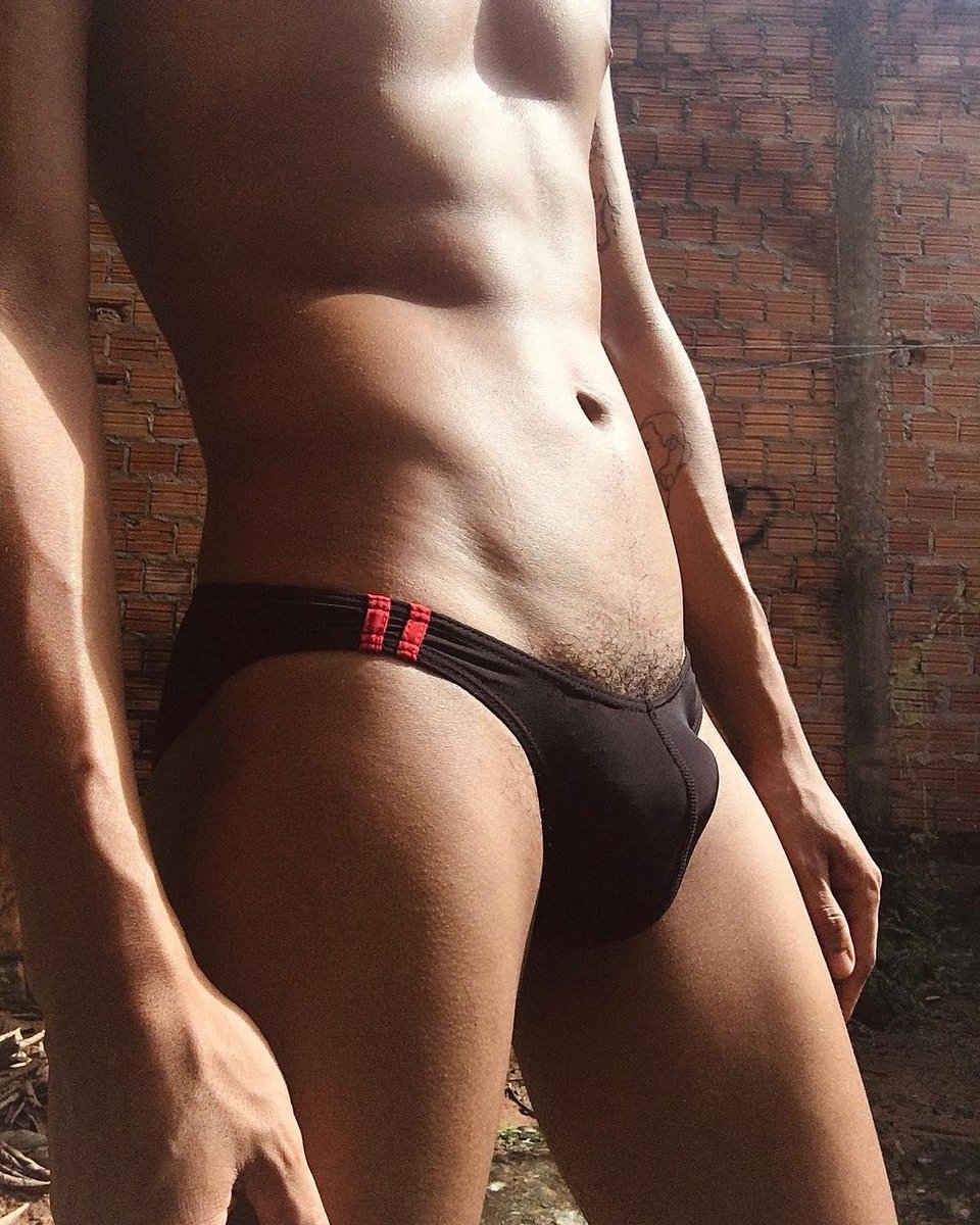 milkymael_'s tweet photo. Sun kissed🌄🏳️‍🌈 https://t.co/DOjAiwJmQQ