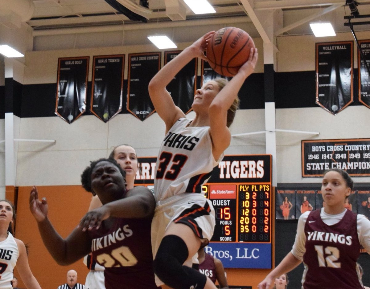 INEliteHavoc's tweet photo. Madyson Rigdon &amp; Kate Littleton '22 G's, IE Havoc 17U Gold.  The Duo were at it again Lighting Up the Scoreboard in Paris win.  Kate 21 points &amp; Madyson 20 points 4 steals 3 Reb. 🔥🏀🔥 @don_halling @IndianaEliteWBB @MHS_Girls_ @mrigdon33 @KatelynLittlet1 https://t.co/SQ9AMAXcAz