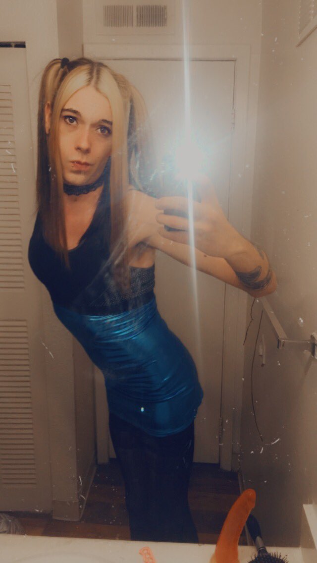 CarmenMelatonin's tweet photo. Darlings π please #RT #RETWEEET #RetweeetPlease if #youthink Iβm #prettyenough to #centerfold #model in #hollywood #playboy #vogue #vspink please get me out there with a quote retweet. I hope Iβm a 7+ ππ―ββοΈππ ππ#Clubhouse #clublife #clubbing #ravers #ravers #clubliferequest https://t.co/5pyK3en5HW