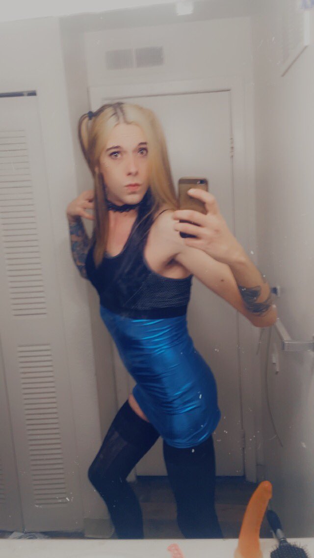 CarmenMelatonin's tweet photo. Darlings π please #RT #RETWEEET #RetweeetPlease if #youthink Iβm #prettyenough to #centerfold #model in #hollywood #playboy #vogue #vspink please get me out there with a quote retweet. I hope Iβm a 7+ ππ―ββοΈππ ππ#Clubhouse #clublife #clubbing #ravers #ravers #clubliferequest https://t.co/5pyK3en5HW