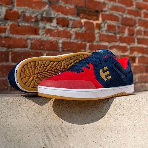StreetmachineT's tweet image. Un colorway lleno de actitud ¡Ahora en versión KIDS! 🤟  

Las nuevas Marana Kids Red/Black/Blue son parte del nuevo NEW ARRIVALS @etnies disponible en nuestras tiendas y en Streetmachine.cl 👈

#DaleConEtnies #Etnies #TiendaStreetmachine