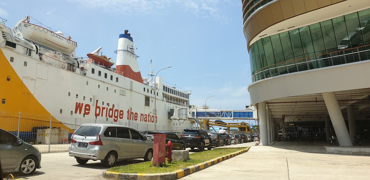 Sudah disini lagi aja,,,