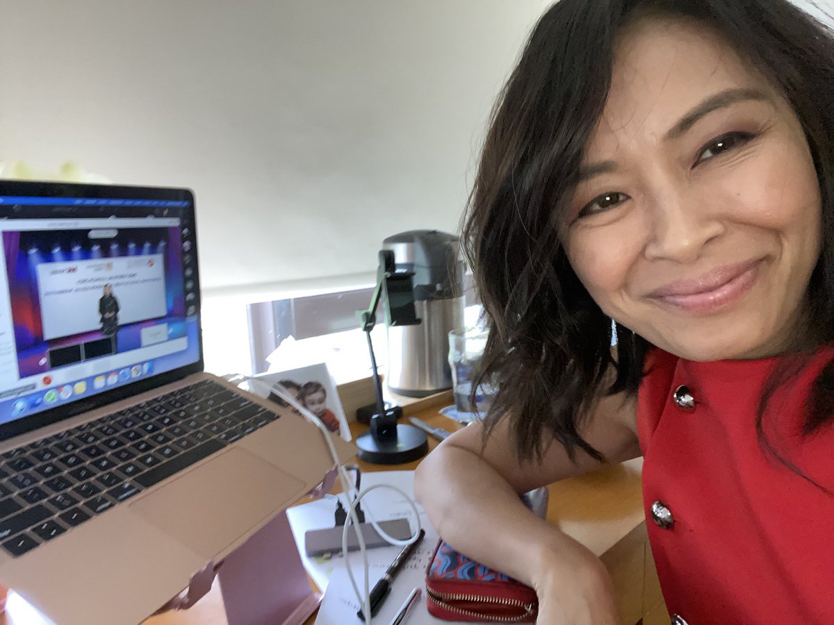 AngieTVLau's tweet photo. Joining in virtually #IWD Virtual Luncheon @TWFHK Donate to support amazing work and support STEM https://t.co/wIzPPWWLDN #twfhk #ScriptingOurFuture At the @HashKeyGroup virtual table 🙌🏼 https://t.co/NcnFQoSSKD