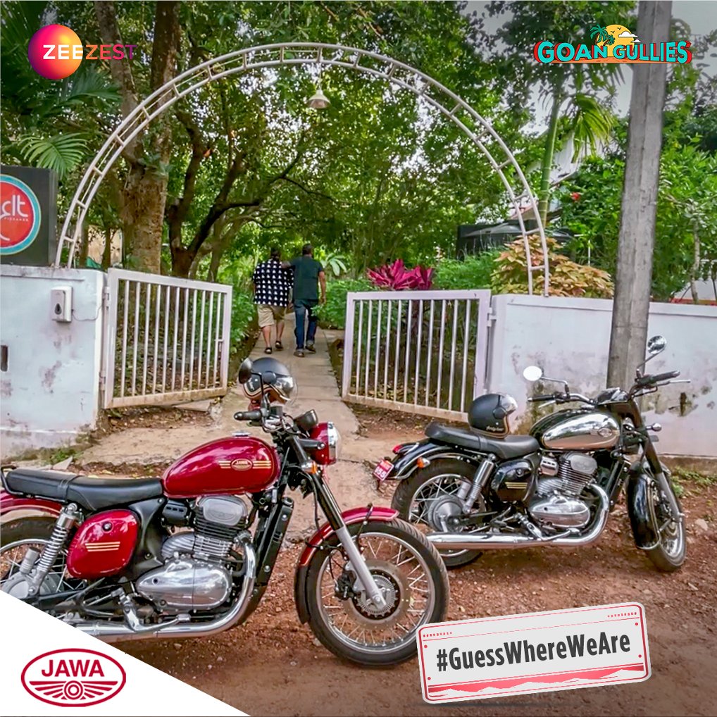 ZeeZest_'s tweet photo. There’s no better way than chilling in Goa with some woodfired pizzas and a great outdoor seating. Can you #GuessWhereWeAre with our @JawaMotorcycles?
#GoanGulliesWithJawa #GoaingWithJawa #ZeeZest #GoanGullies https://t.co/QfN1hQkW9O