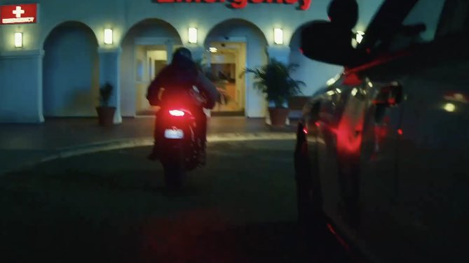 Justin Bieber robbing a bank with a fake gun water pistol to pay for his girlfriend who has cancers medical bills and then getting shot and rushing to her so he could say goodbye i’m actually crying this concept hurts #HoldOnTonight #HoldOn