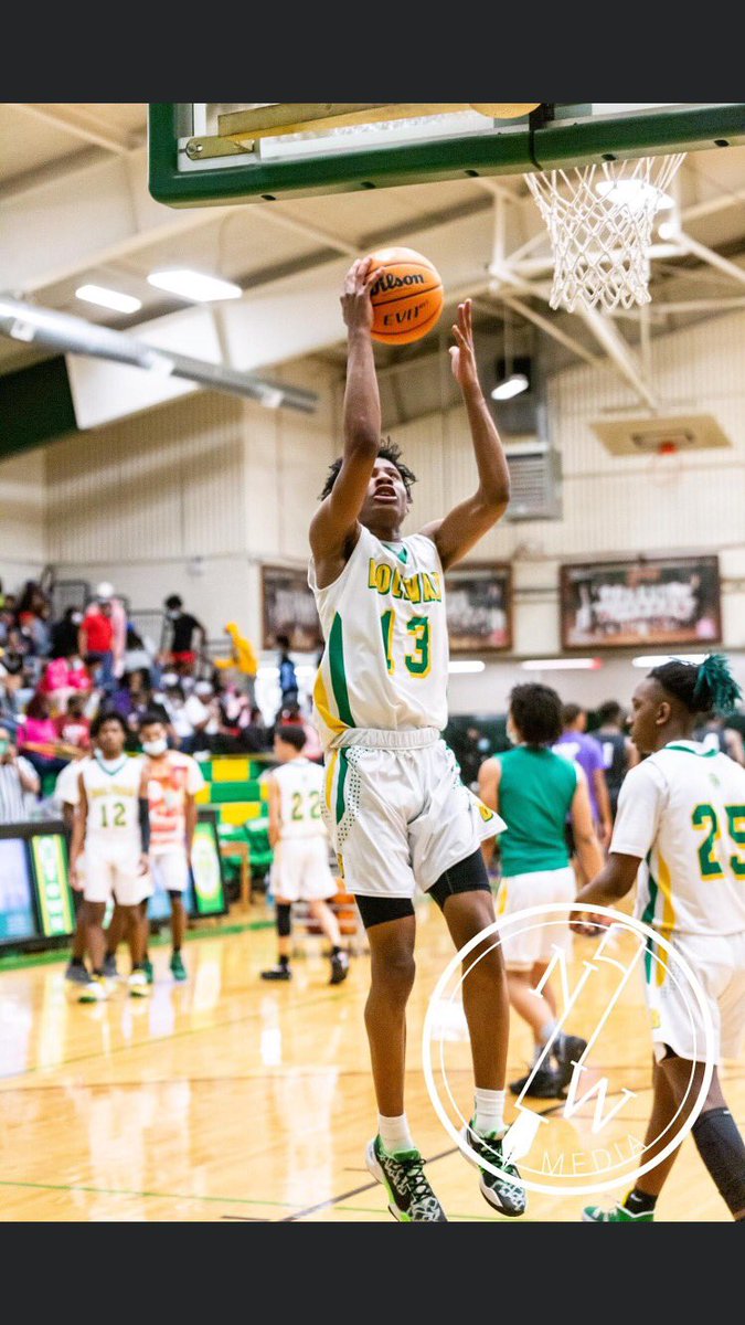 Toriswoods's tweet photo. Small Town Kid, Big City dreams💚@BolivarTigers @PrepHoopsTN https://t.co/aEVyvibu3g