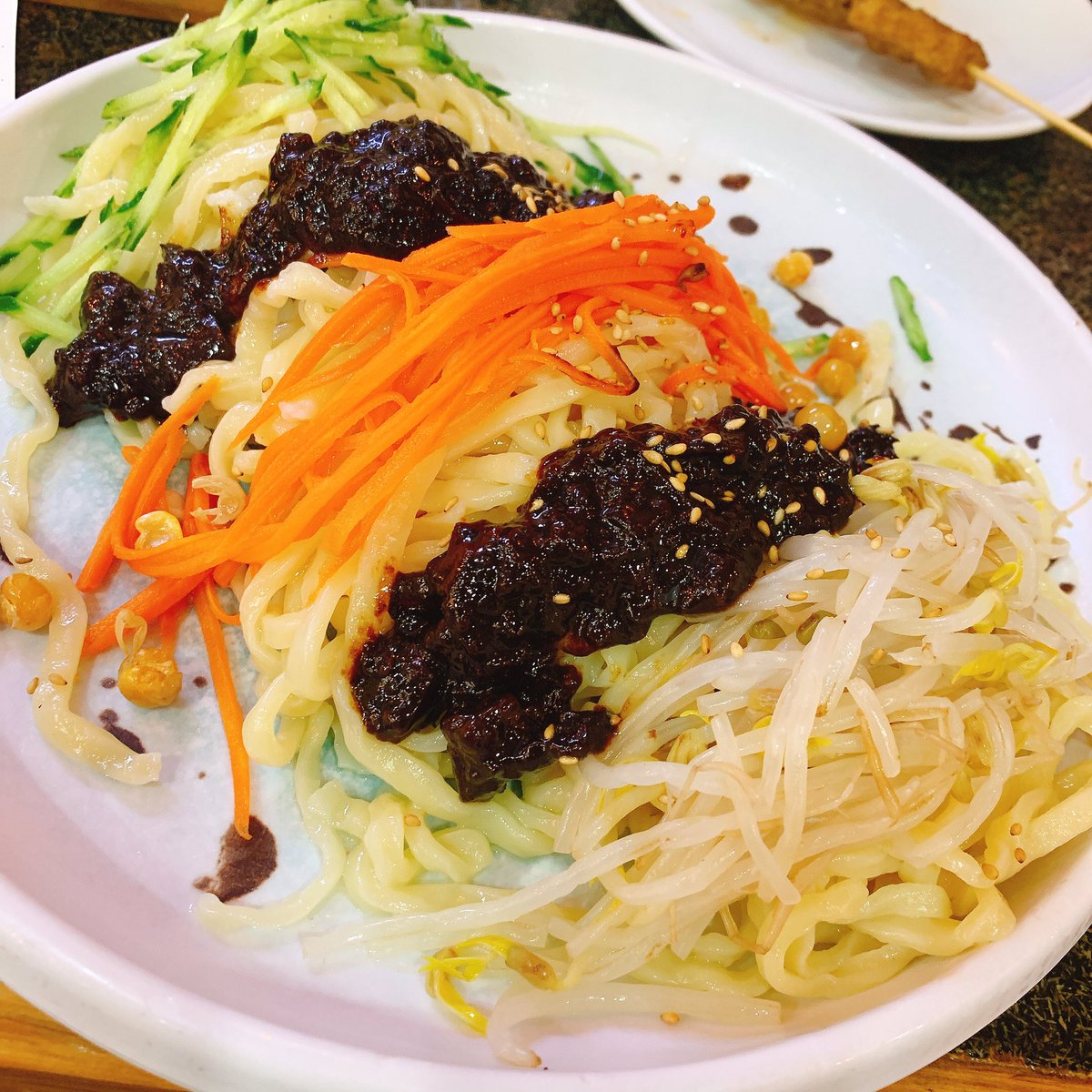 PaulSongzikang's tweet photo. 牛杂面 + 炸酱面 my go-to dishes when I have a craving for noodles. Yum yum https://t.co/XVuuJBdZSs