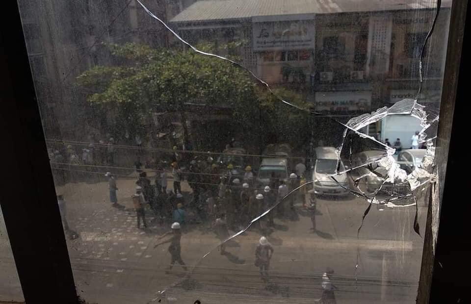 myo_andy's tweet photo. Atrocious #CrimesAgainstHumanity perpetrated by Myanmar junta #WhatsHappeningInMyanmar @OHCHRAsia @ICJ_org @OHCHRAsia @UN_HRC @SchranerBurgen1 @RapporteurUn @amnesty @hrw @HRWBurma https://t.co/7RFPK4kD5i