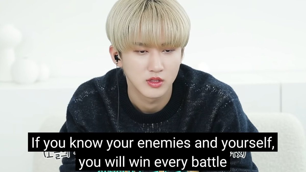 ahgaseaste's tweet photo. chan: i am most scared when i don't know what is coming in the future. it's like when i don't have much information.
changbin: https://t.co/DA3HMgviuX