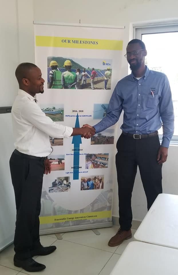EnergyCameroon's tweet photo. @AfricanEnergy's Territory Manager for West Africa, Ibrahima Diop, visited our Coordination Office in Yaounde on Feb. 16th 2021.  He was taken on a guided tour of the new office by our CEO, Numfor Jude, following talks with some members of our core team. 
https://t.co/aPHrRI7PFj https://t.co/jWPQKJOZ7p