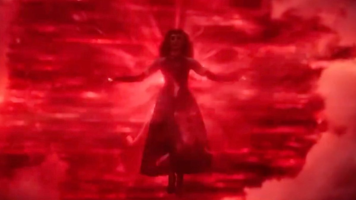 civiIswar's tweet photo. cw // #wandavision  #wandavisionfinale episode 9 spoilers
-
-
-
WANDA’S SCARLET WITCH TRANSFORMATION SCENE HOLY https://t.co/wzfmMn9Vzo